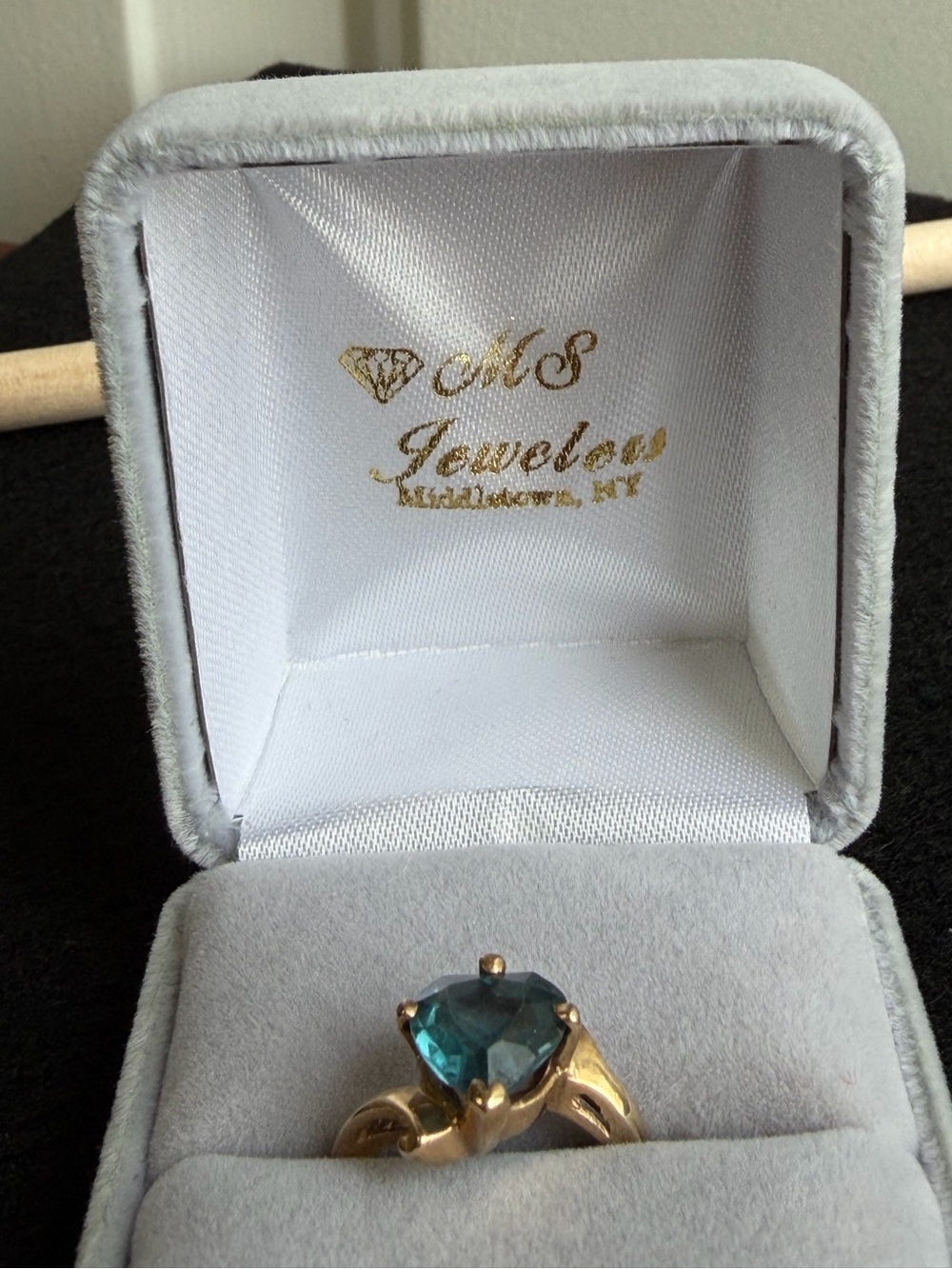 Vintage 10K Yellow Gold Blue Heart Ring Size 5-5.5 MS Jewelers - Picture 8 of 9